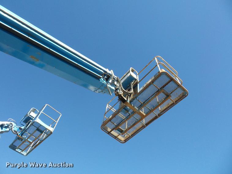 image for item J1594 1998 Genie S60 boom lift