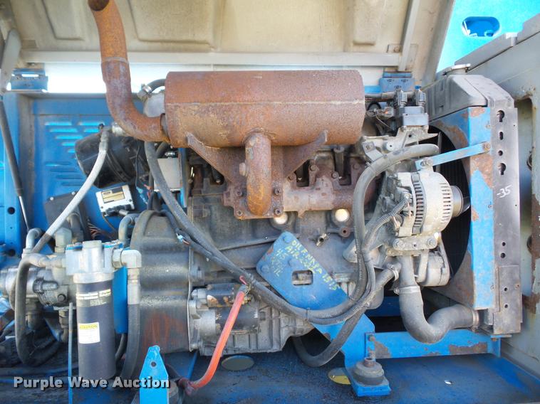 image for item J1595 1998 Genie S60 boom lift