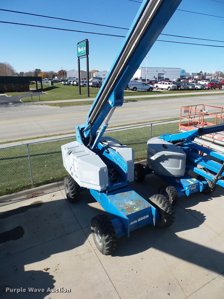 image for item J1595 1998 Genie S60 boom lift