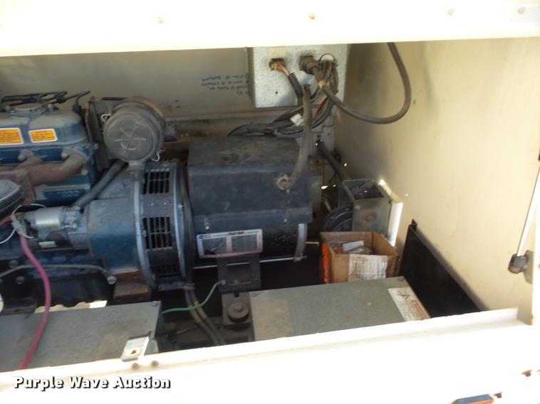 image for item J1599 2007 Terex AL4060D1-4MH light plant