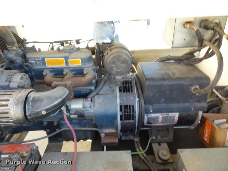 image for item J1599 2007 Terex AL4060D1-4MH light plant