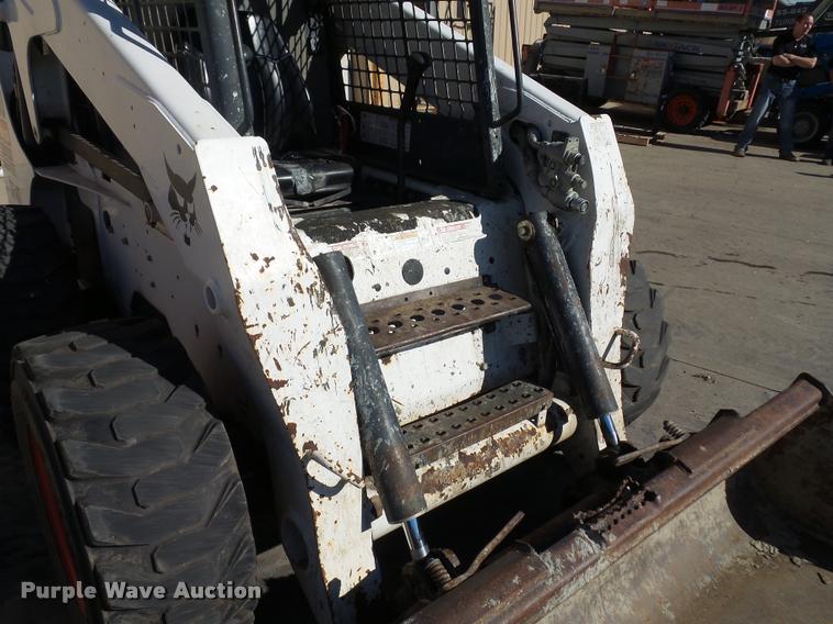 image for item J1601 2008 Bobcat S250 skid steer