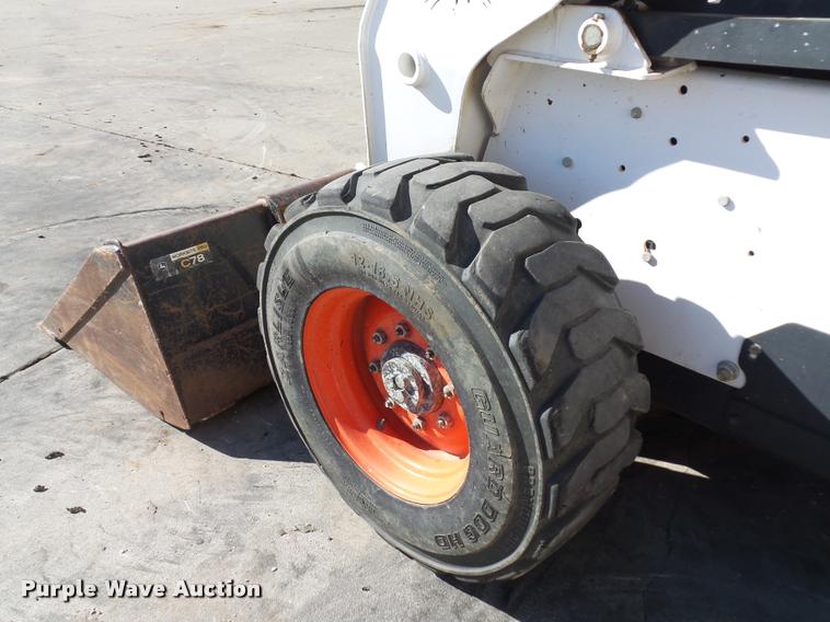image for item J1601 2008 Bobcat S250 skid steer