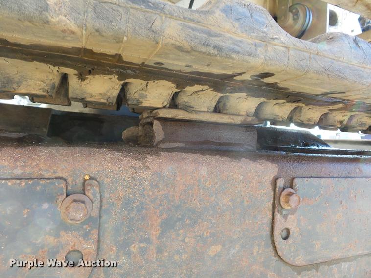 image for item J1602 2001 Bobcat 325 compact excavator