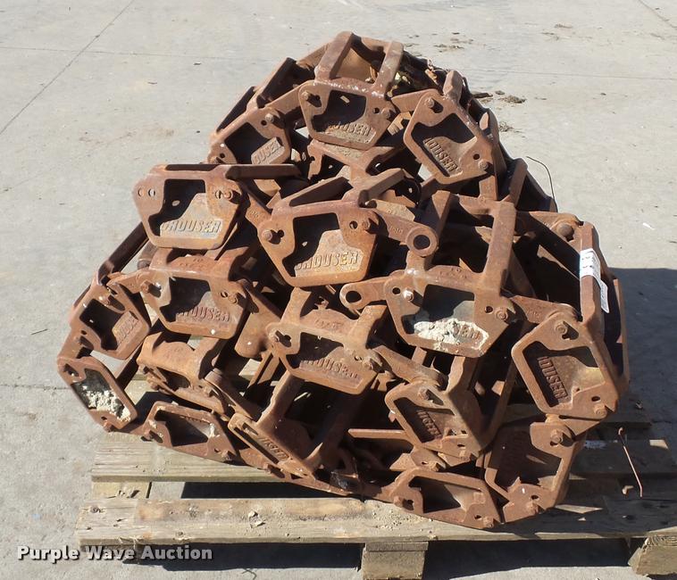 image for item J1603 Grouser steel skid steer tracks
