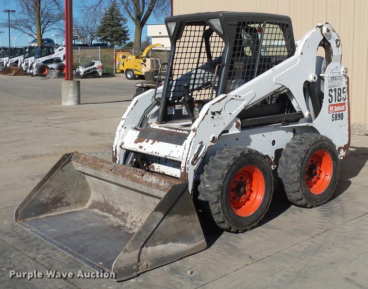 image for item J1606 2011 Bobcat S185 skid steer