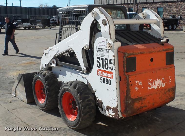 image for item J1606 2011 Bobcat S185 skid steer