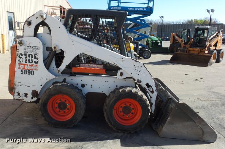 image for item J1606 2011 Bobcat S185 skid steer