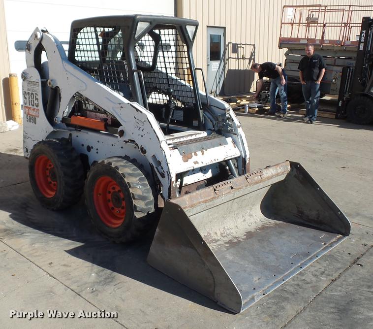 image for item J1606 2011 Bobcat S185 skid steer