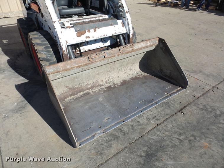 image for item J1606 2011 Bobcat S185 skid steer