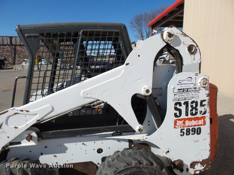 image for item J1606 2011 Bobcat S185 skid steer
