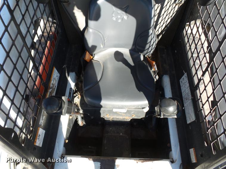 image for item J1606 2011 Bobcat S185 skid steer