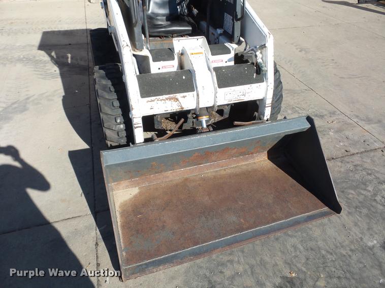 image for item J1607 1993 Bobcat 753 skid steer