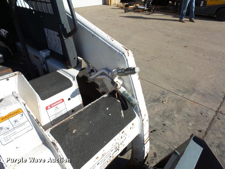 image for item J1607 1993 Bobcat 753 skid steer
