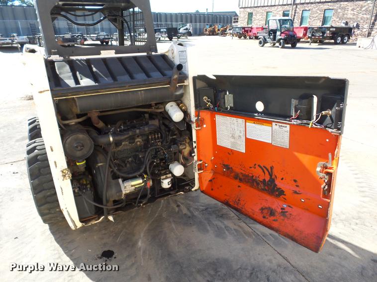 image for item J1607 1993 Bobcat 753 skid steer
