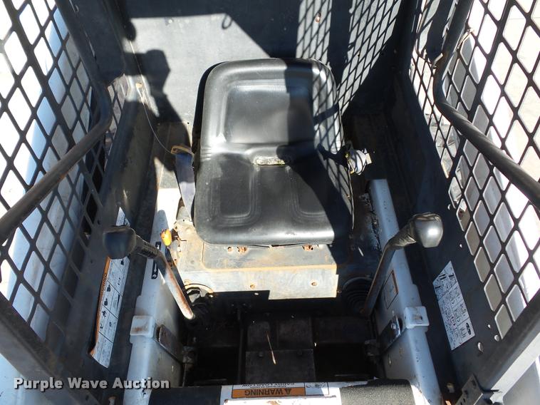 image for item J1607 1993 Bobcat 753 skid steer