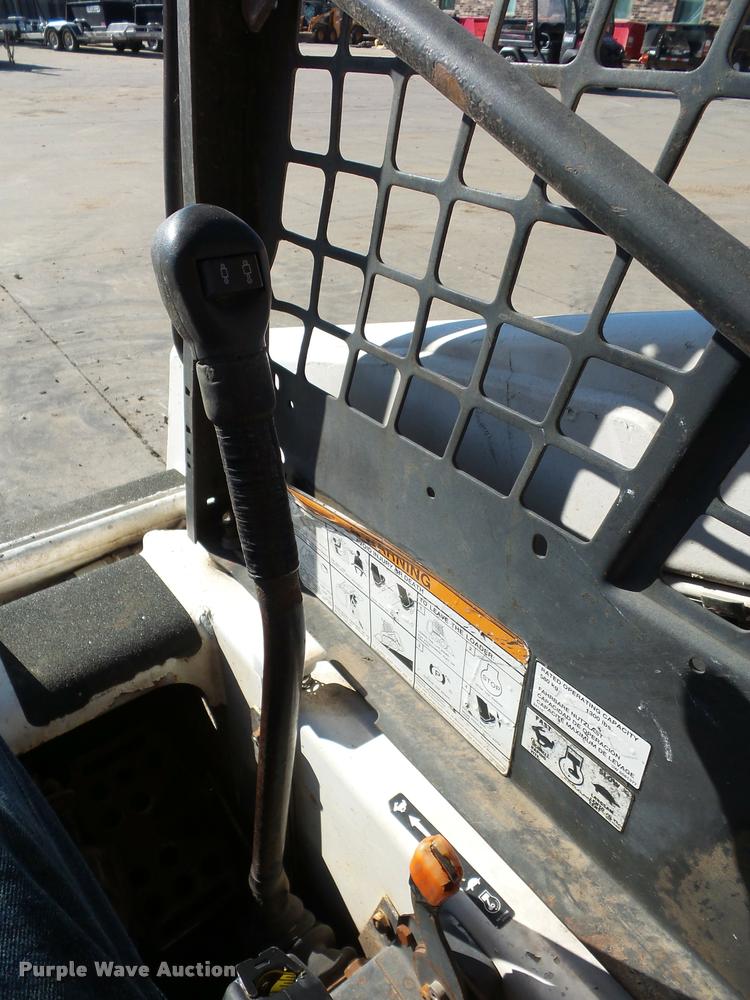 image for item J1607 1993 Bobcat 753 skid steer