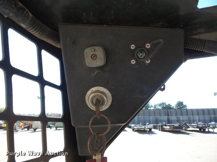 image for item J1607 1993 Bobcat 753 skid steer