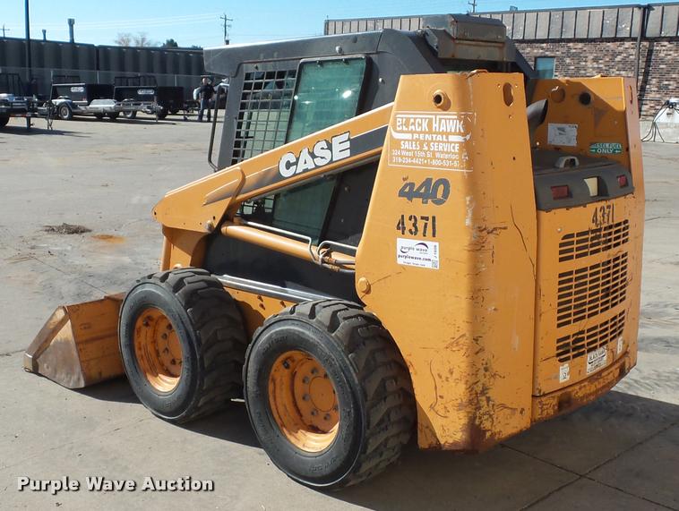 image for item J1608 2007 Case 440 skid steer