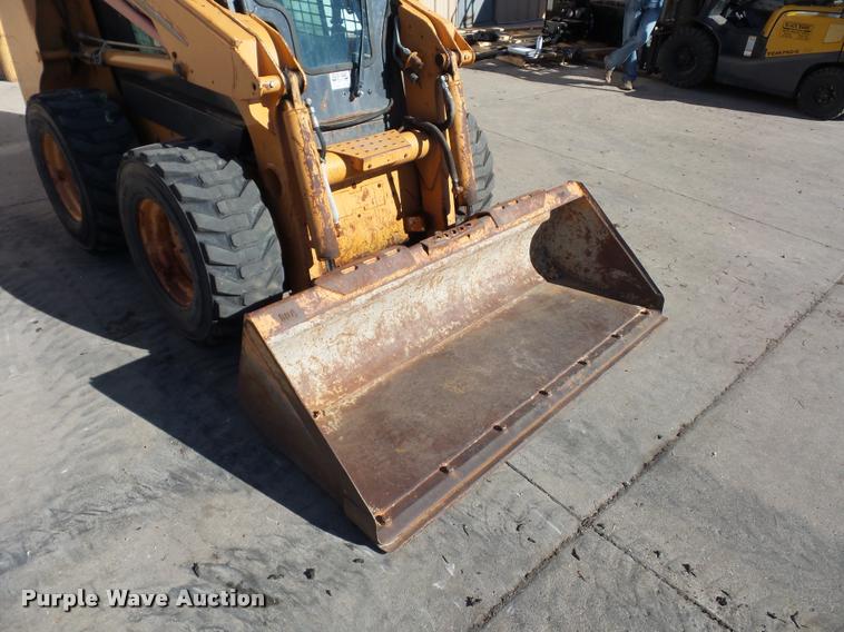 image for item J1608 2007 Case 440 skid steer