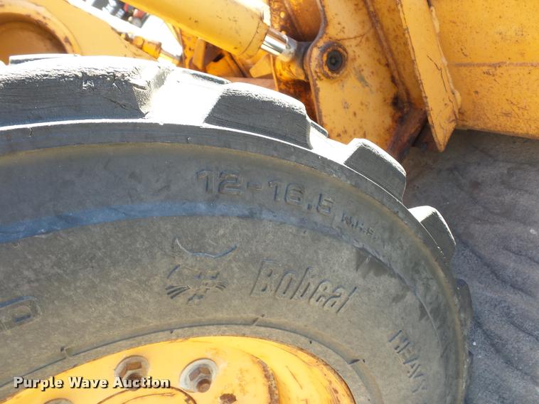 image for item J1608 2007 Case 440 skid steer