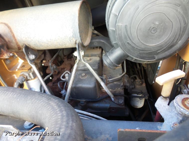 image for item J1608 2007 Case 440 skid steer