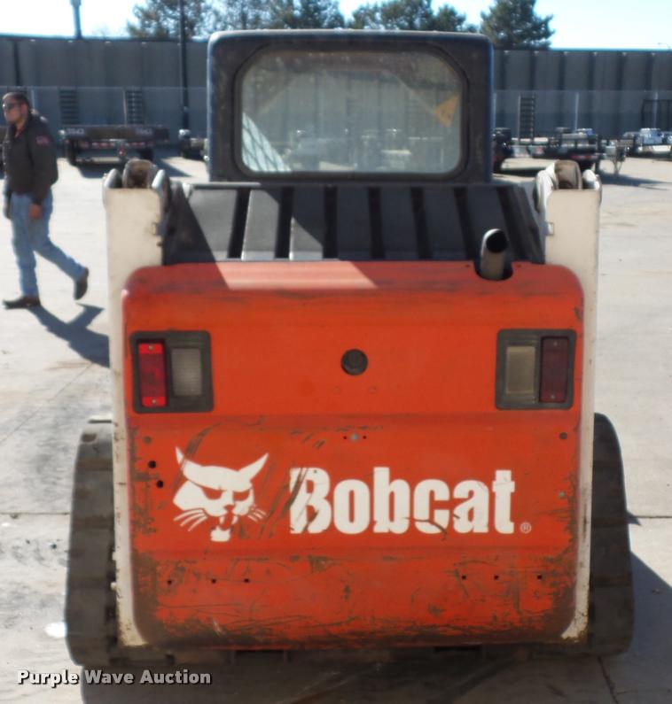 image for item J1609 2006 Bobcat T180 skid steer
