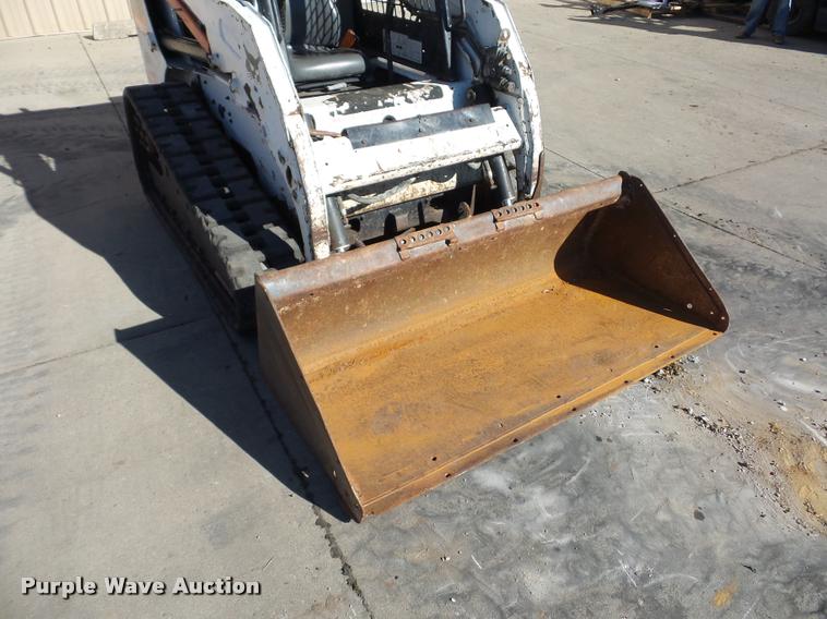 image for item J1609 2006 Bobcat T180 skid steer