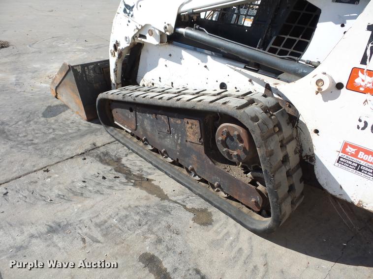 image for item J1609 2006 Bobcat T180 skid steer