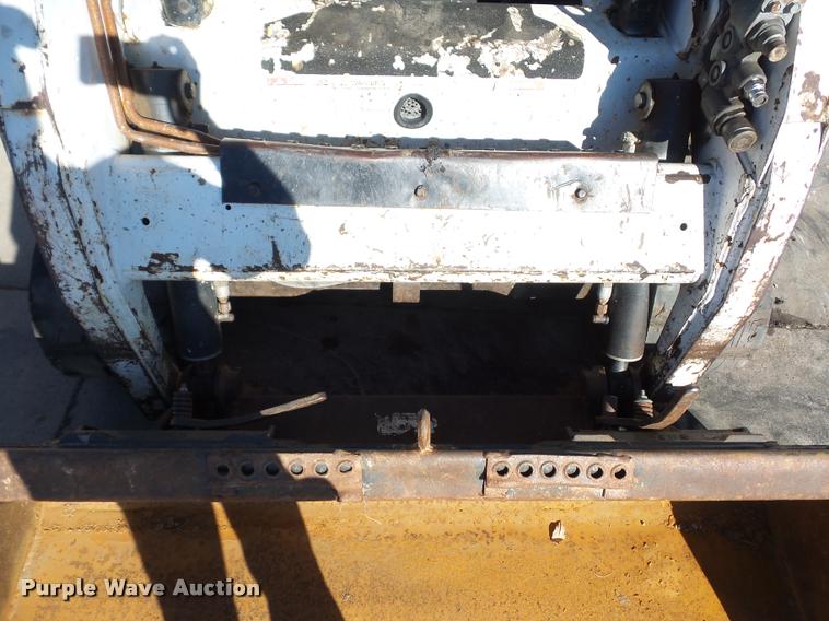 image for item J1609 2006 Bobcat T180 skid steer