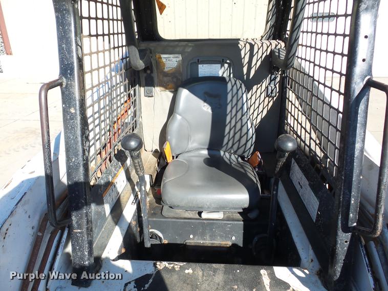 image for item J1609 2006 Bobcat T180 skid steer