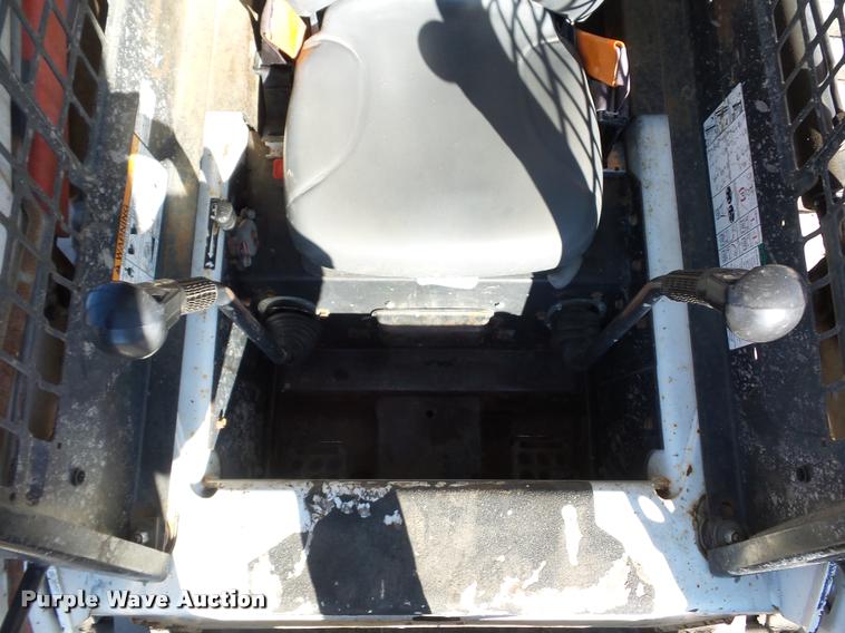 image for item J1609 2006 Bobcat T180 skid steer