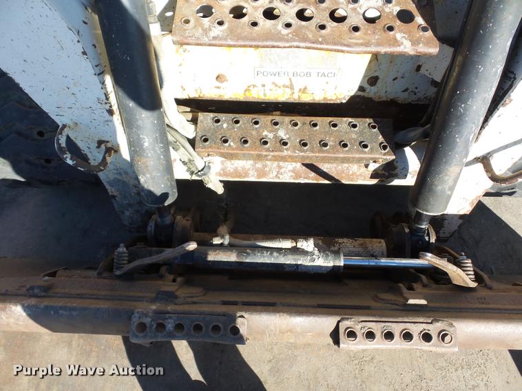 image for item J1610 2006 Bobcat T300 skid steer