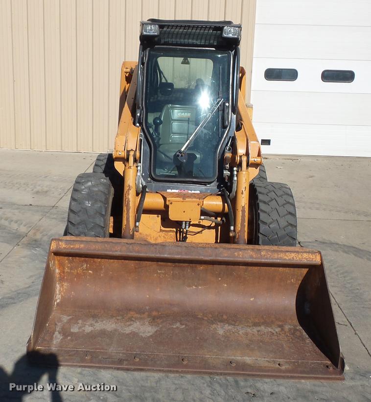 image for item J1611 2010 Case 440 Series 3 skid steer