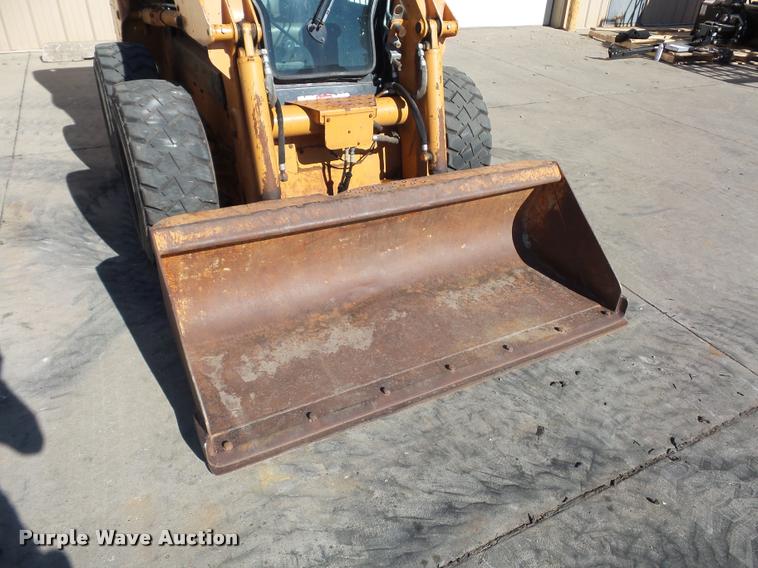 image for item J1611 2010 Case 440 Series 3 skid steer