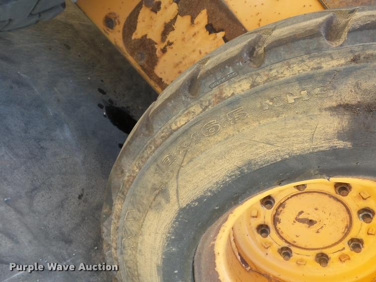 image for item J1611 2010 Case 440 Series 3 skid steer