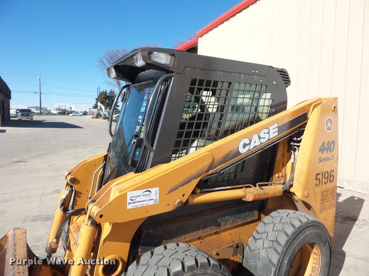 image for item J1611 2010 Case 440 Series 3 skid steer