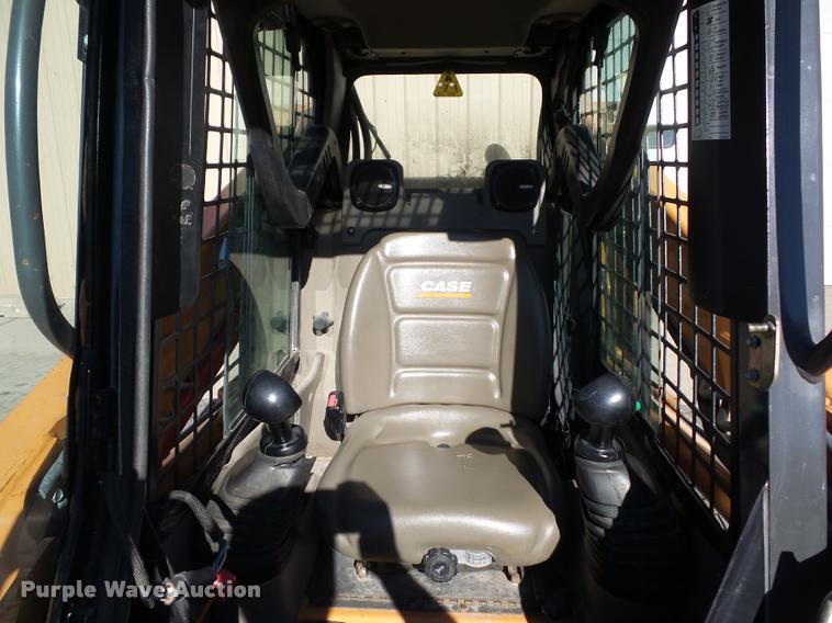 image for item J1611 2010 Case 440 Series 3 skid steer