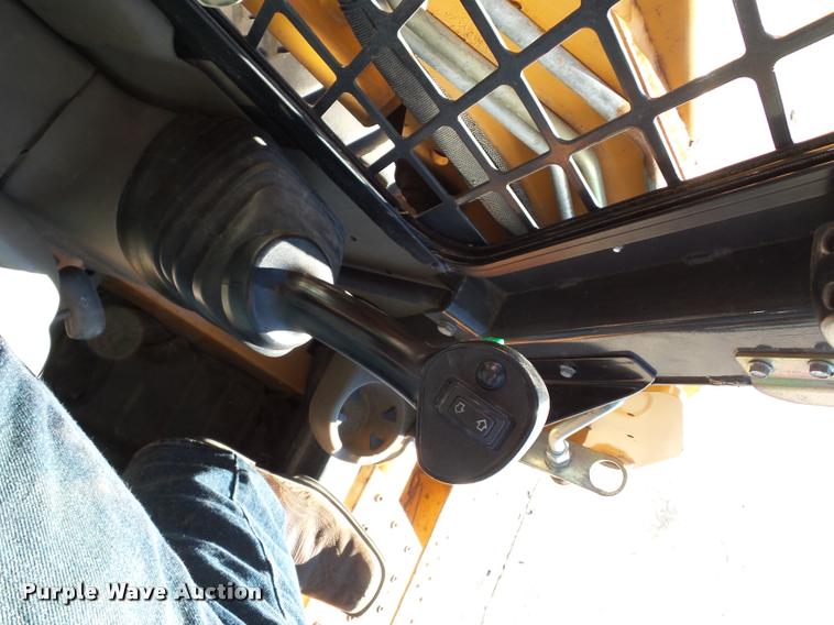 image for item J1611 2010 Case 440 Series 3 skid steer