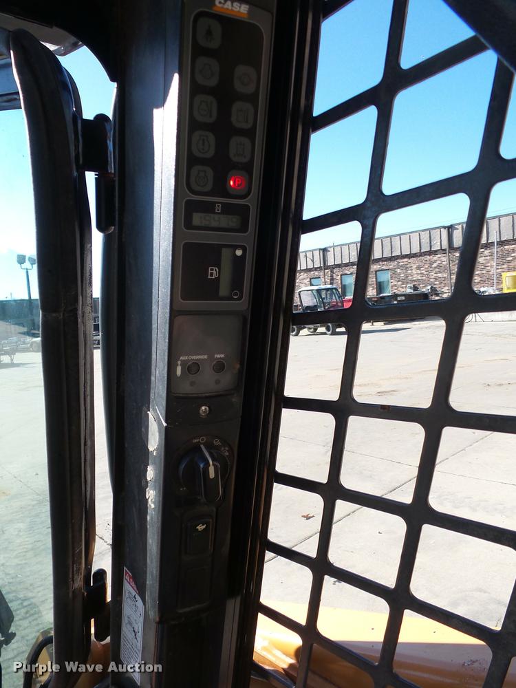 image for item J1611 2010 Case 440 Series 3 skid steer