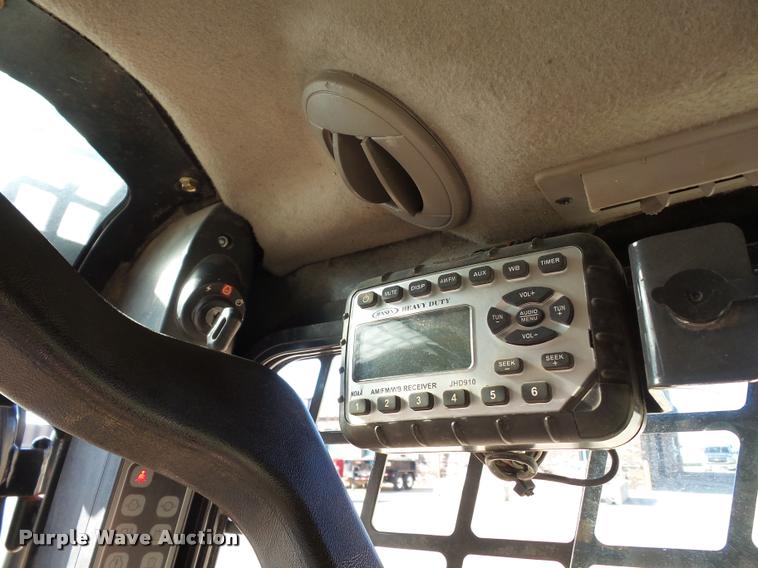 image for item J1611 2010 Case 440 Series 3 skid steer