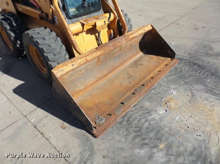 image for item J1612 2010 Case 450 Series II skid steer