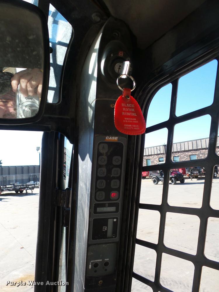 image for item J1612 2010 Case 450 Series II skid steer