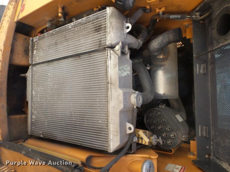 image for item J1612 2010 Case 450 Series II skid steer