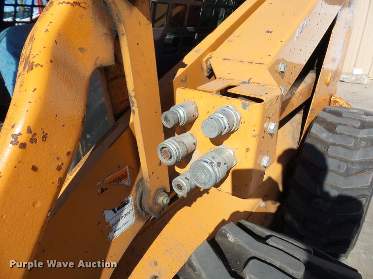 image for item J1612 2010 Case 450 Series II skid steer