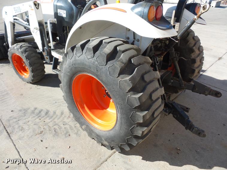 image for item J1614 Bobcat CT235 MFWD tractor