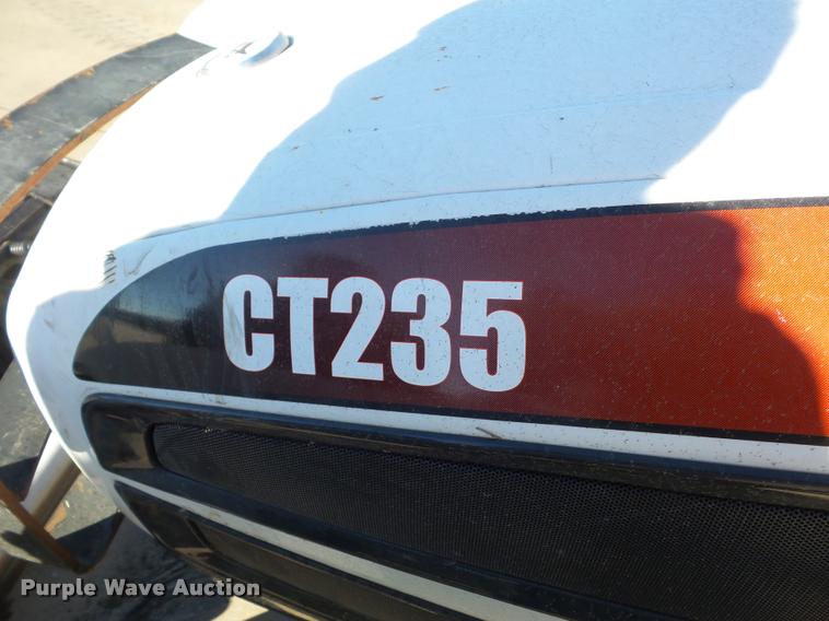 image for item J1614 Bobcat CT235 MFWD tractor