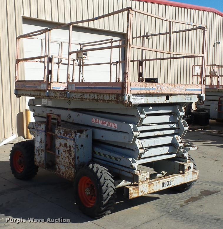 image for item J1615 1997 Skyjack 8841 scissor lift
