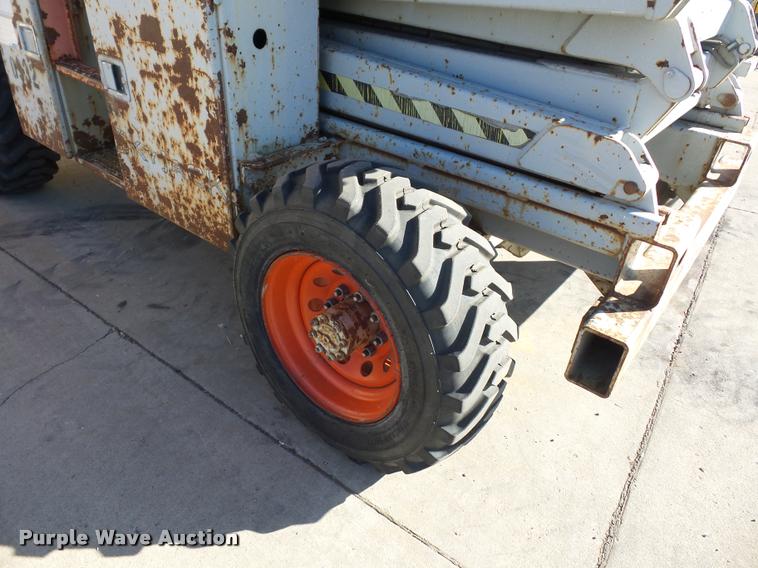 image for item J1615 1997 Skyjack 8841 scissor lift