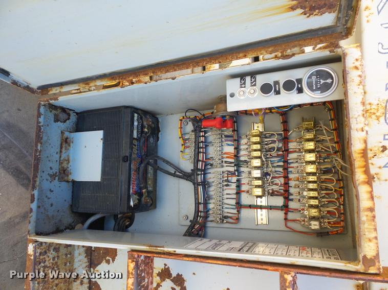 image for item J1615 1997 Skyjack 8841 scissor lift